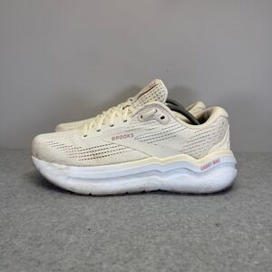 Brooks Ghost Max 2 Womens Shoes Size 9 White Cream Running Sneakers 1204201B190